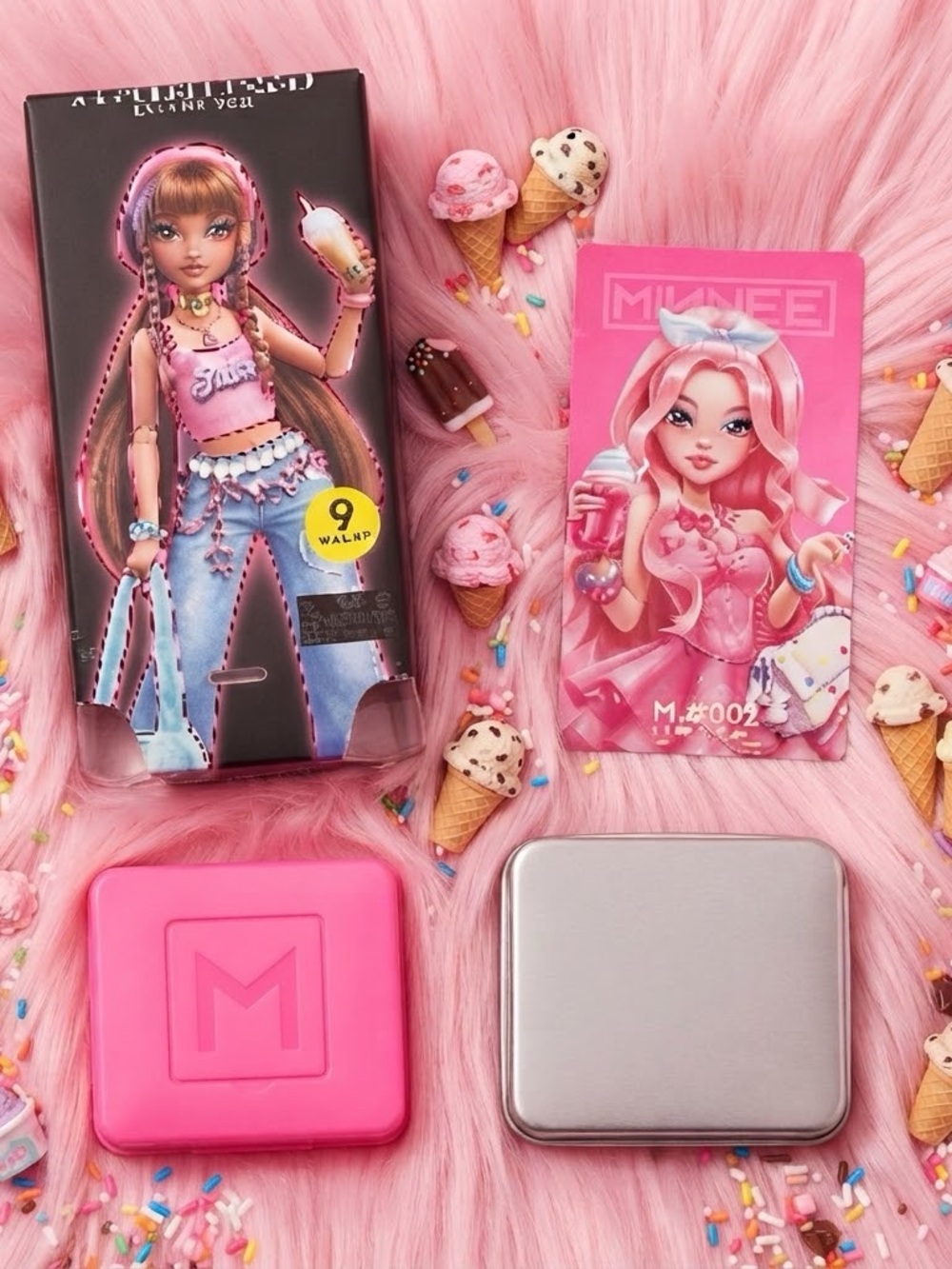 Zuru Minnee World's Smallest Posable Fashion Doll #002 Candy Couture